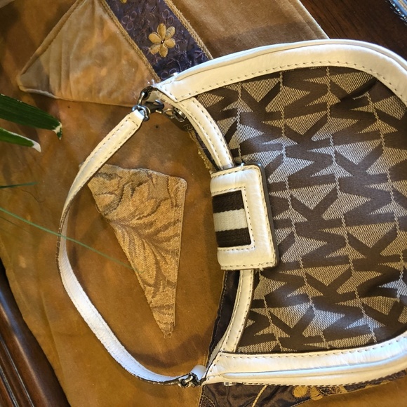 Michael Kors Vintage Monogram Shoulder Purse - Picture 5 of 9